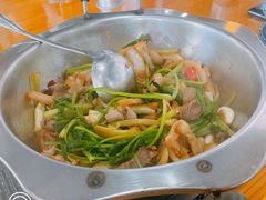 -九道菜有鸡鱼头(石鼓路店)