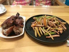-乌镇那一年小院主题餐厅(甘泉西路店)