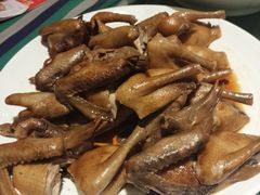 瑞士汁乳鸽-兰桂坊粤泰美食(较场西店)