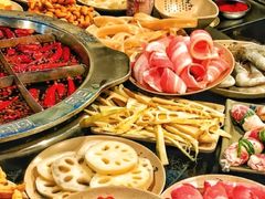 招牌红汤锅底-洞亭火锅(防空洞总店)