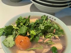 -金原鸭血粉丝汤·汤包·脆皮烤鸭(南京博物院店)