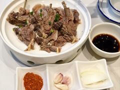 -民族手抓羊肉馆·滩羊手抓·烤全羊