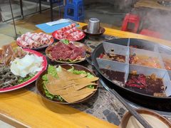 -谭记重庆老火锅(总店)