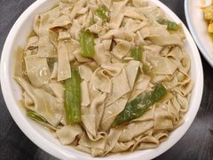 -东北范·金牌肘子·杀猪菜(美乐城店)