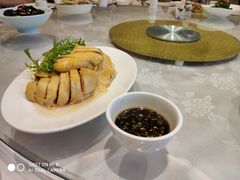-品悦酒店(三林古镇店)