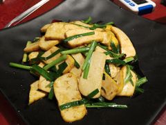 -宣威山野人家·现炒云南菜(金碧店)