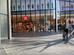 -优衣库(深圳万象天地旗舰店)