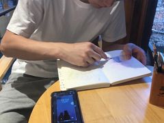 -猫的天空之城概念书店(丽江古城饮玉巷店)