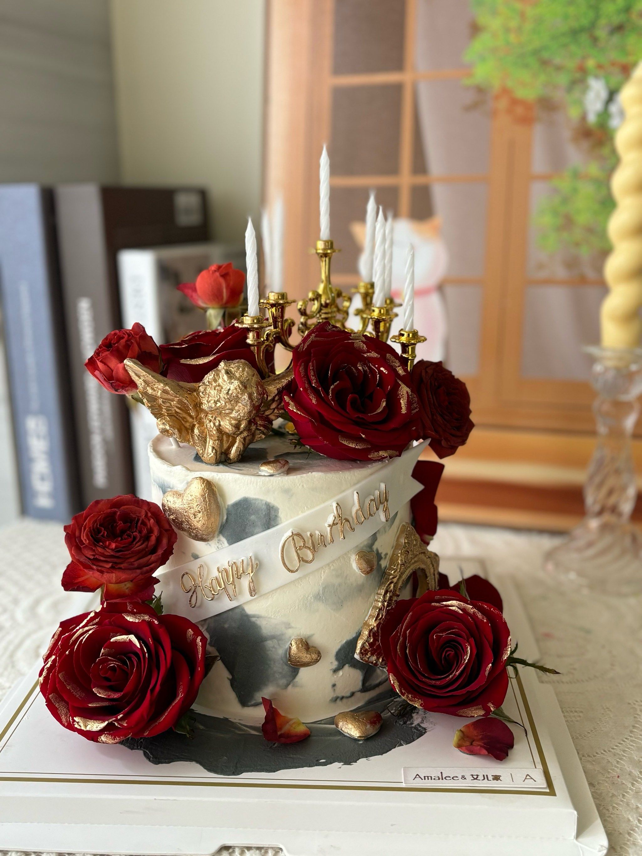 红玫瑰的热烈～

#红玫瑰蛋糕 #红玫瑰生日蛋糕 #玫瑰花蛋糕