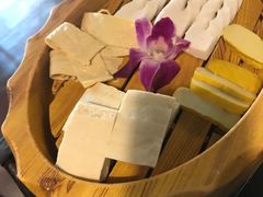 -滇釜火锅·能喝汤的火锅(车公庄店)