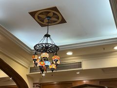 -清真·玛丽亚新疆菜主题餐厅(浙江中路店)