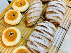 -研麦家面包(亚泰华府店)