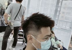 -COMO SALON 烫染可茉发型