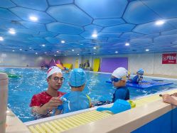 -子木乐园婴儿游泳馆(水晶港店)