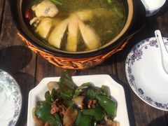 -云河农家乐饭店(福禄缘树山店)