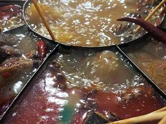 -卫卫麻辣烫(建设新村路店)