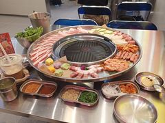 -哈哈碳都·牛肋条无限自助烤肉(宝龙店)