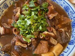 卤煮火烧-门框胡同百年卤煮(新街口店)