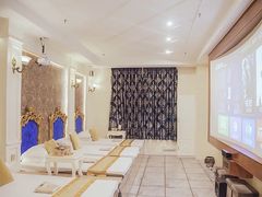 -尚足影院式足疗·住宿·美食(解放碑店)