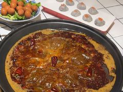 -旧街市鲜货老火锅(大光路店)