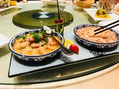 -山明水秀大饭店