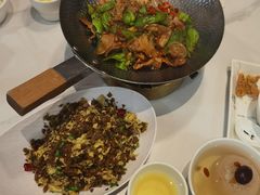 -苏湘小馆·不做预制菜(青年公社店)