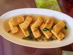 -四四席博山老菜馆