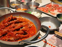 -蚂蚁洞·烤肉大营地(上海静安大悦城店)