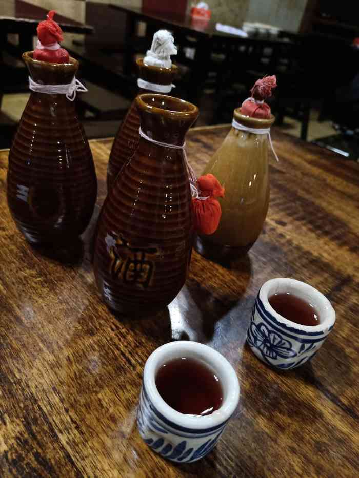 醉八仙热酒馆(渝中店)-"去四川重庆吃得最好的一顿川菜!还会再见的.