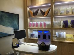 -苑苑vbeauty科技美容SPA