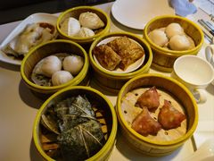 荷香糯米鸡-东方早茶 海鲜•青岛菜(国信体育中心店)