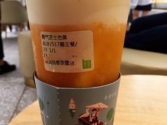 霸气芝士芒果-奈雪的茶(湖滨银泰in77C区PRO店)