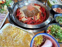 -牛小嫩串串火锅(老国贸总店)