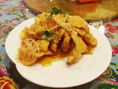 -闯关东东北农家菜(崂山石老人店)