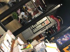 -西西弗书店&矢量咖啡(凯德晶萃广场店)