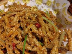 麻香藕丝-董厨煨汤馆(车站路店)