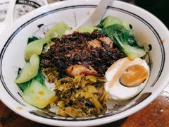 -黑白电视长沙小吃(悦汇城店)