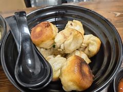 特色葱煎包-赵宝美煎包店
