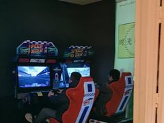-不可思议减压馆·解压博物馆·摔碗发泄·团建定制