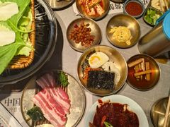 -草家酱蟹炭火烤肉店(珲春南路二店)