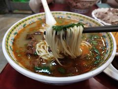 -金杨拉面王小吃面馆·牛三宝面·红烧牛肉粉