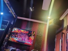 -唱吧麦颂KTV(松江五龙商业广场店)