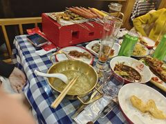 -雪熊哈尔滨烧烤·精酿啤酒·砂锅(中央胜境店)