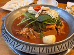 -喇喇排骨火锅·传统韩式脊骨汤(望京西园总店)