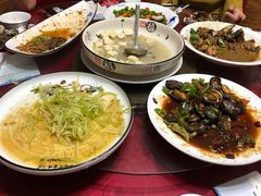 -天隆酒店·本地海鲜鲁菜(烟台大学店)