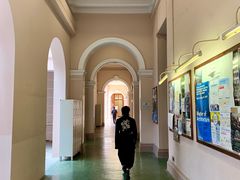 -香港大学