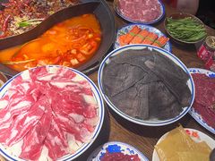 -萍姐火锅·公路夜市(武汉首店)