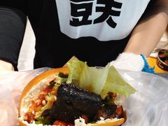 -自黑豆夫·臭豆腐夹馍(四海唐人街店)