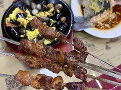 羊肉串-北京龙庆四季香农家饭庄·灶台鱼·碳烤虹鳟鱼(龙庆峡店)