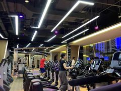-威克健身游泳(万菱汇店)